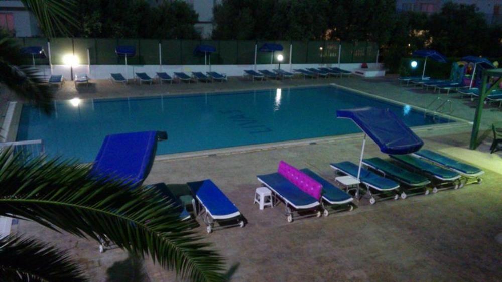 Livas Hotel Apartments Pernera 외부 사진