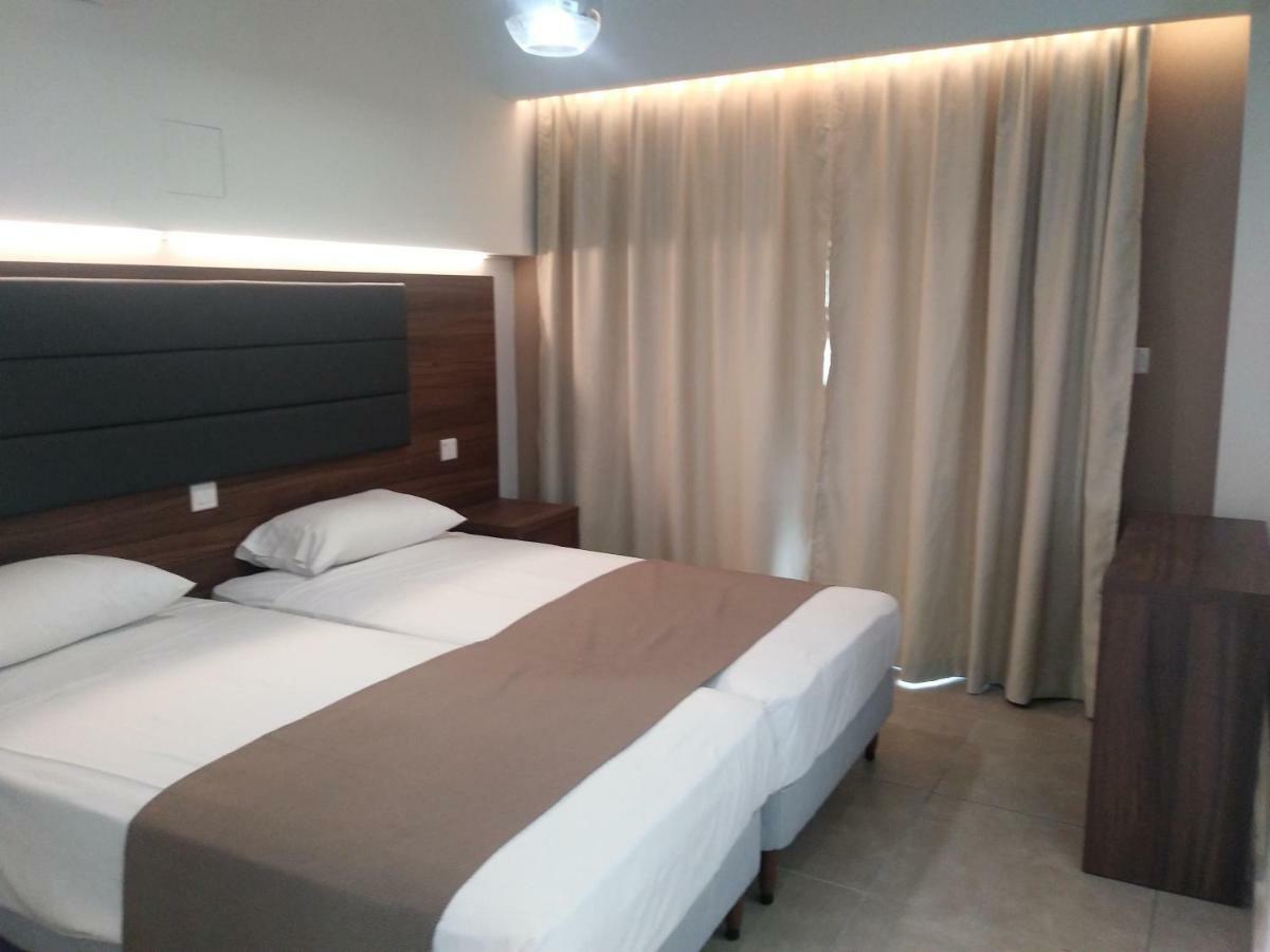 Livas Hotel Apartments Pernera 외부 사진