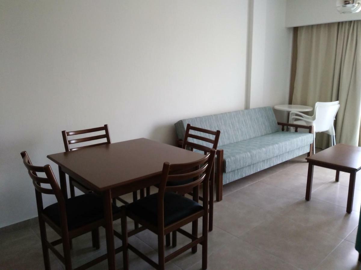 Livas Hotel Apartments Pernera 외부 사진